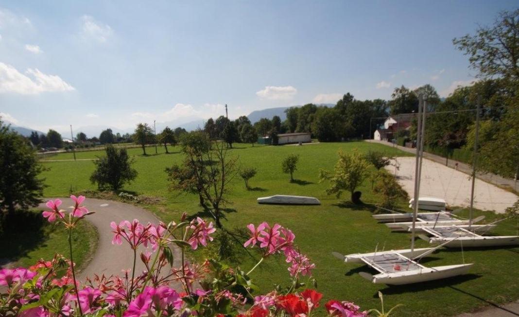Seegasthof Zur Landeroith Weyregg Exteriör bild
